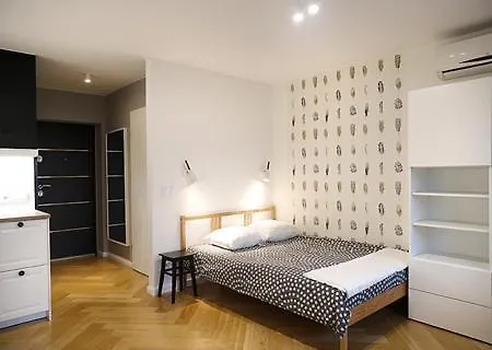 Lejlighed Solec Near Royal Lazienki Park *